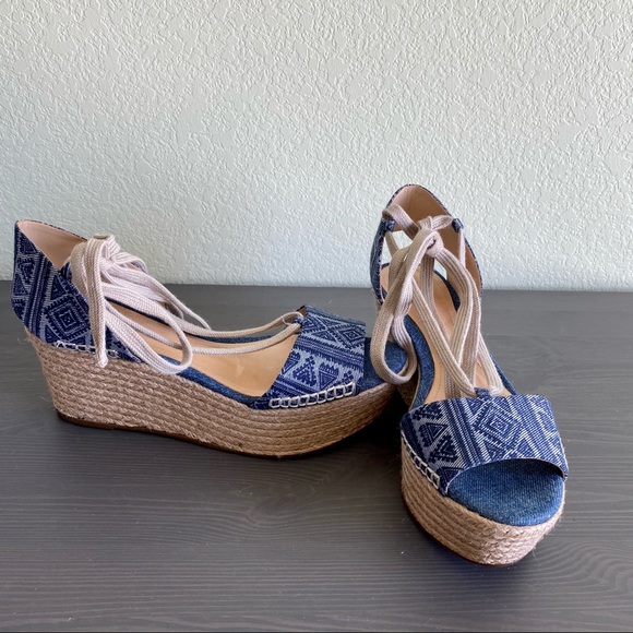 SCHUTZ Zayne Printed Denim Espadrille Platform - Picture 4 of 14